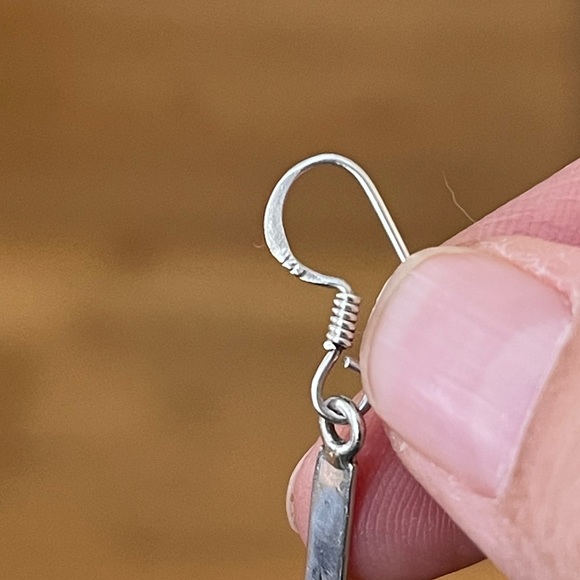 Solid sterling silver and natural carnelian drop earrings - Picture 6 of 7